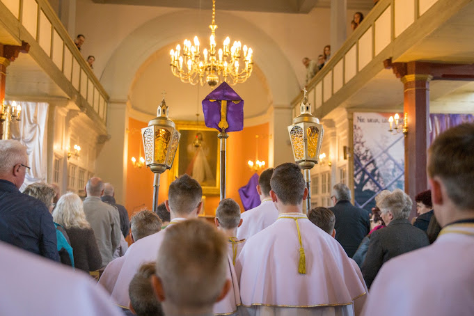 Liturgia Wielkiego Czwartku w parafii — fotografia z galerii z 2019 roku